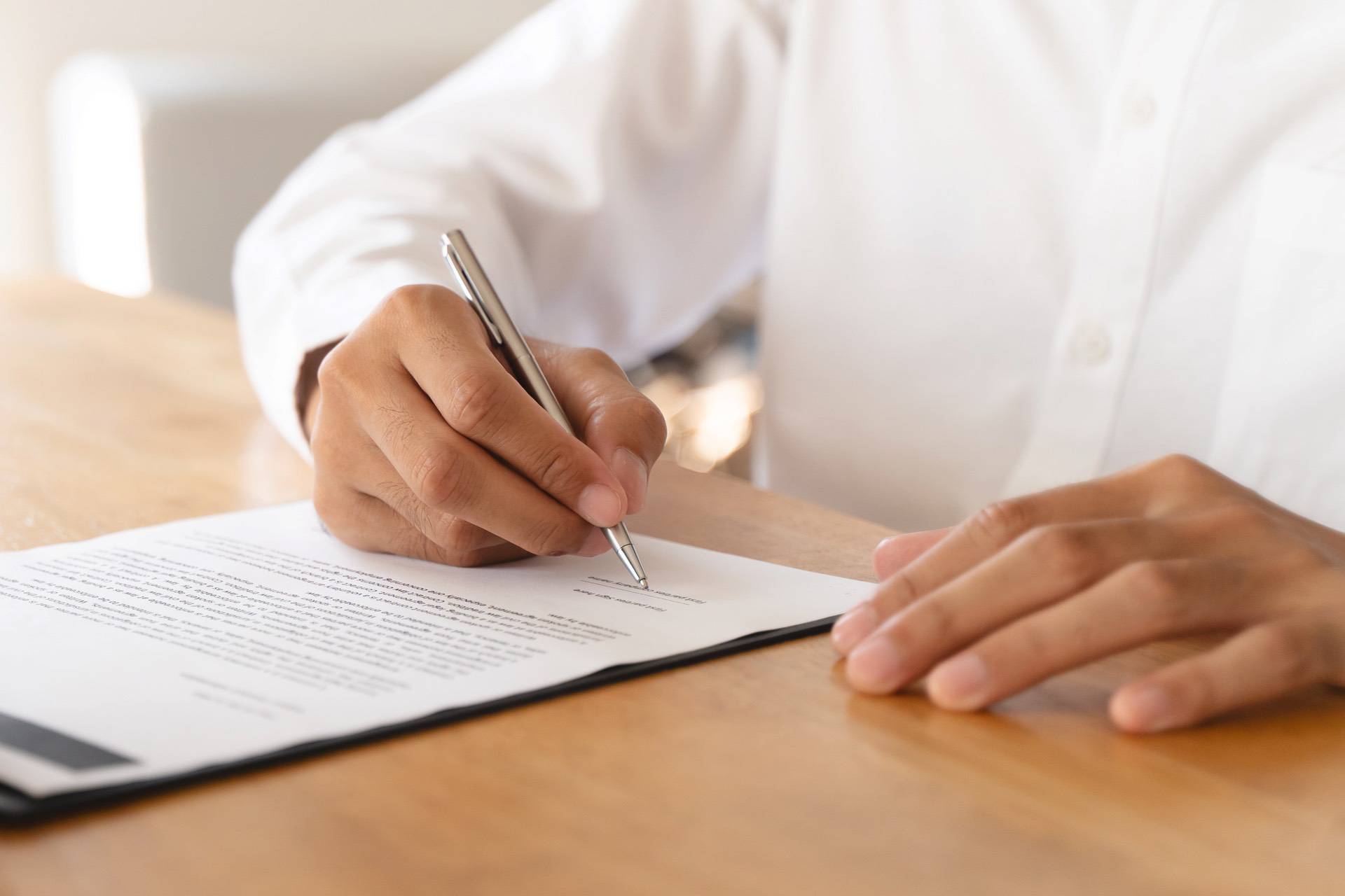 Hyresvärdens signerar amorteringsunderlag